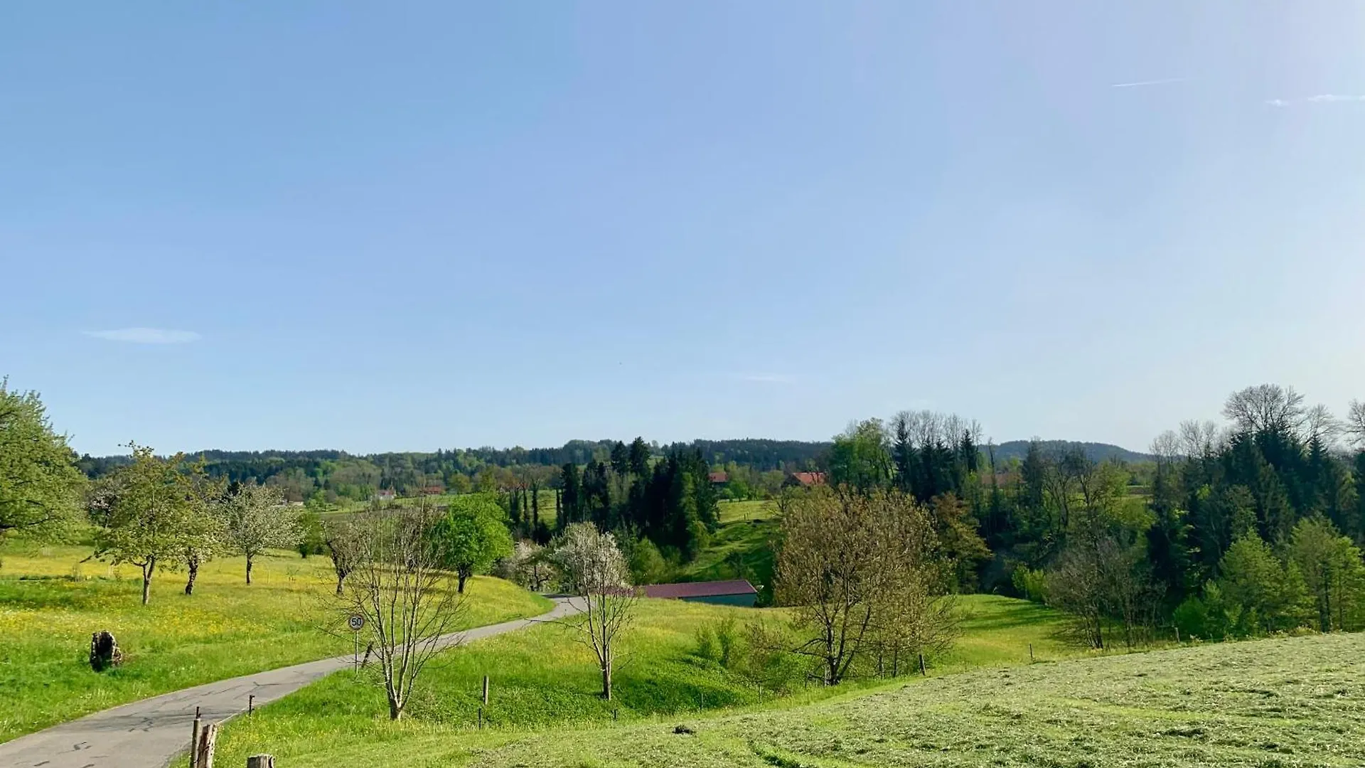 Apartment Lindners Hideaways - Bergnest Lodge - Bergblick Fewo 6 Pers Balkon Garten Hund Ski Unterkunft Luftkurort Oberreute Naehe Buchenegger Wasserfaelle Eistobel Bodensee