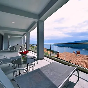 Vanilla Ii With Beautiful Seaview Apartment Rabac